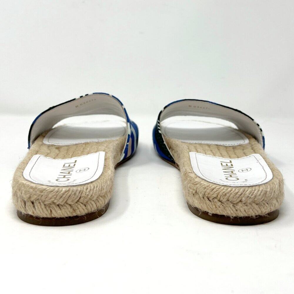 Chanel Cruise Blue Graphic Canvas Espadrille Flat Sandals 38 EU - Picture 5 of 10